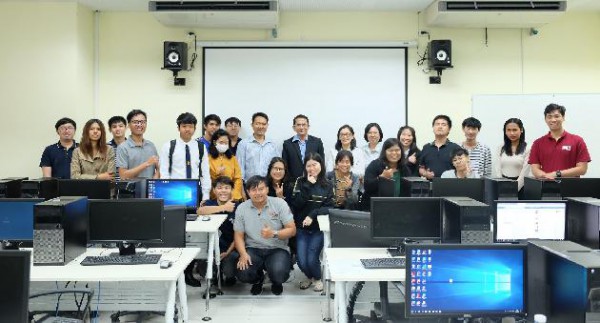 ภาควิชาคณิตศาสตร์ จัดอบรมเชิงปฏิบัติการ เรื่อง Deep Learning with TensorFlow 2.0 for Industrial Problems 